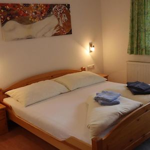 Studio met een King Size Bed